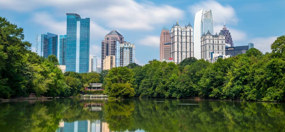 The view of Lake Clara Meer and the city skyline from Piedmont Park in Atlanta